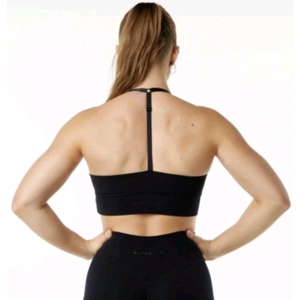 ALPHALETE Alphalux Wonder Sports Bra Black Women S Plunge Neck Gym Active Yoga